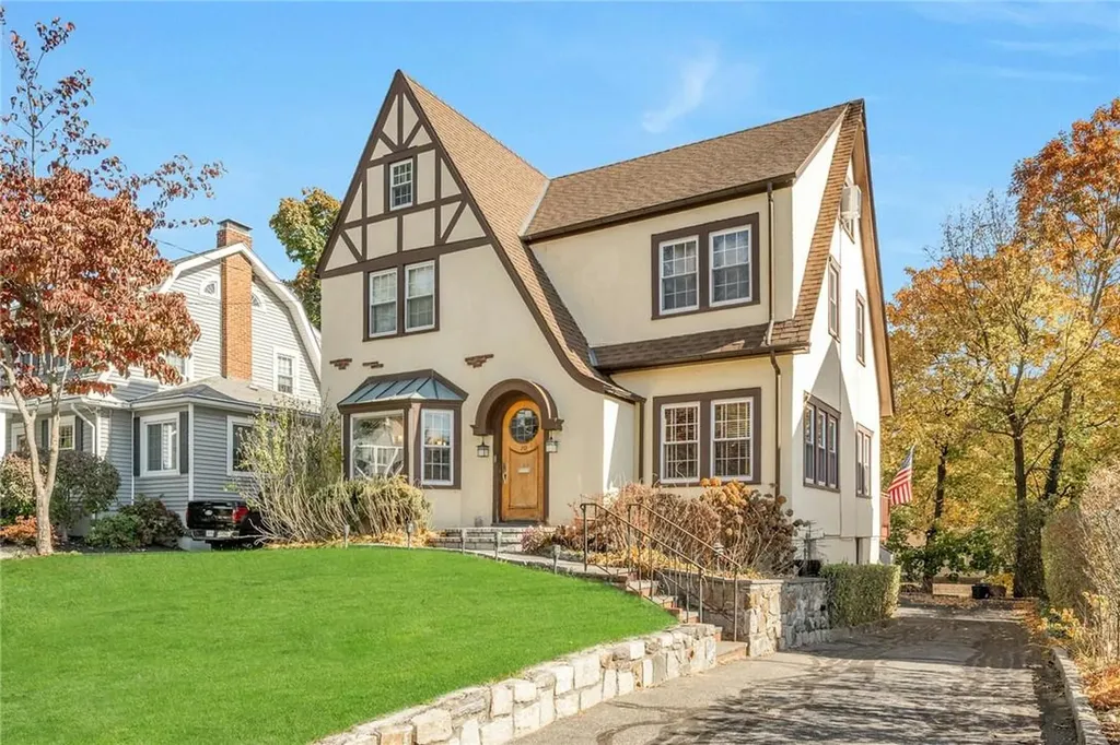 10 Overlook Road White Plains NY 10605