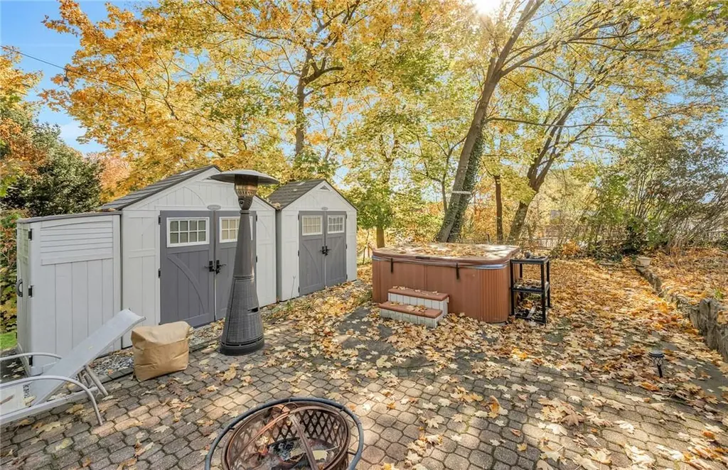 10 Overlook Road White Plains NY 10605
