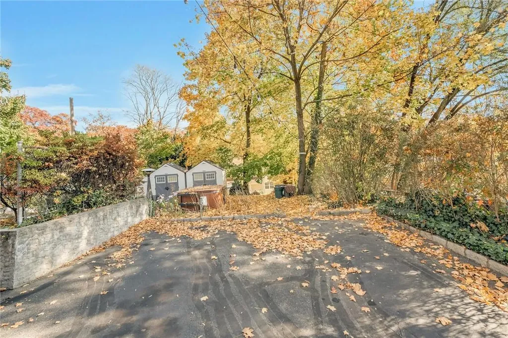 10 Overlook Road White Plains NY 10605