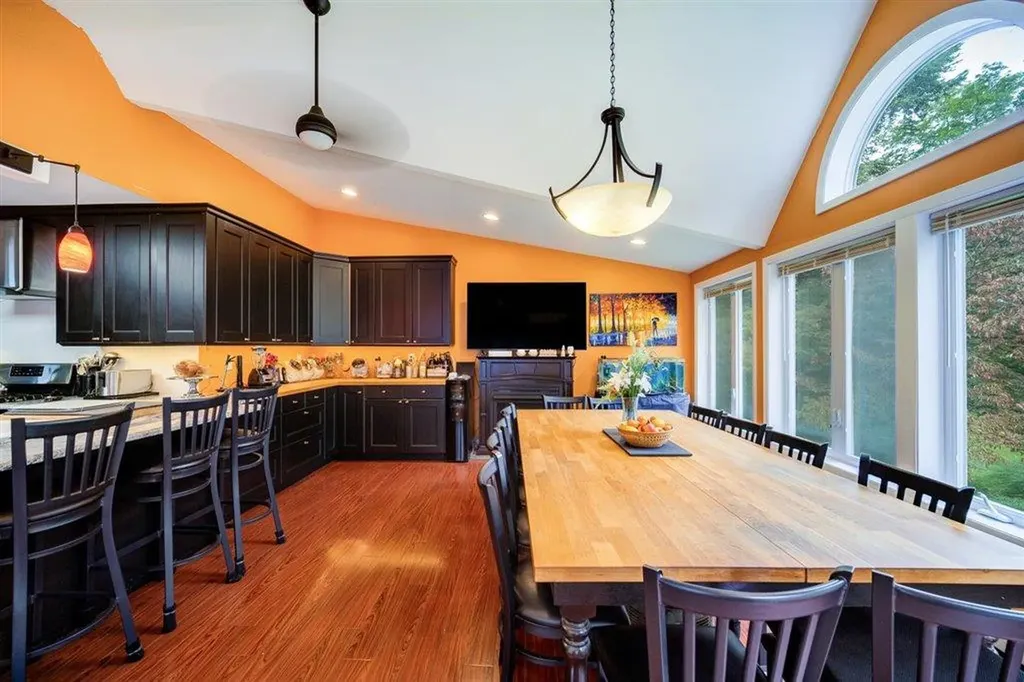 4 Tappan Drive Monroe NY 10950