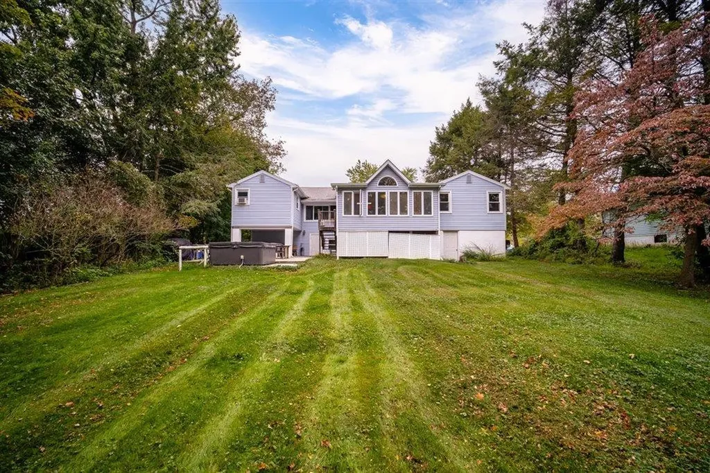 4 Tappan Drive Monroe NY 10950