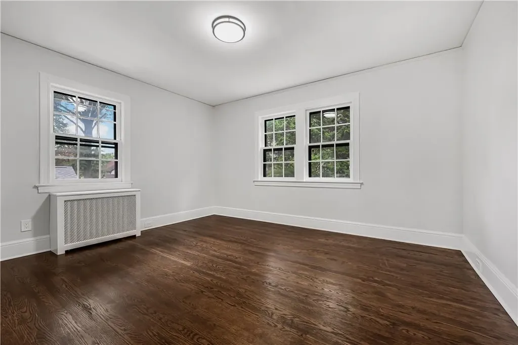 383 Collins Avenue Mount Vernon NY 10552
