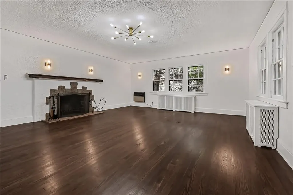 383 Collins Avenue Mount Vernon NY 10552