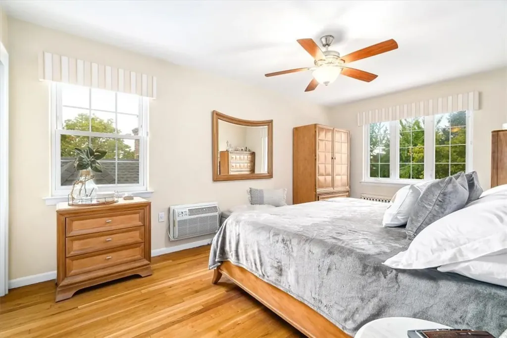 2414 Woodhull Avenue Bronx NY 10469
