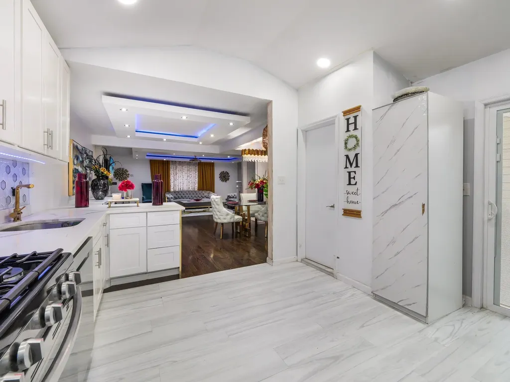 5 Davis Court Staten Island NY 10310