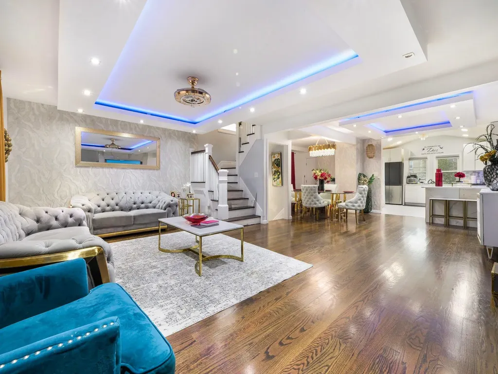5 Davis Court Staten Island NY 10310