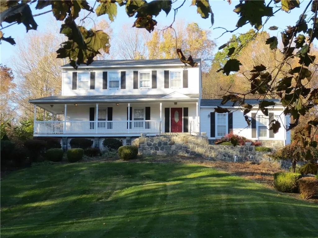 10 Carlson Terrace Fishkill NY 12524