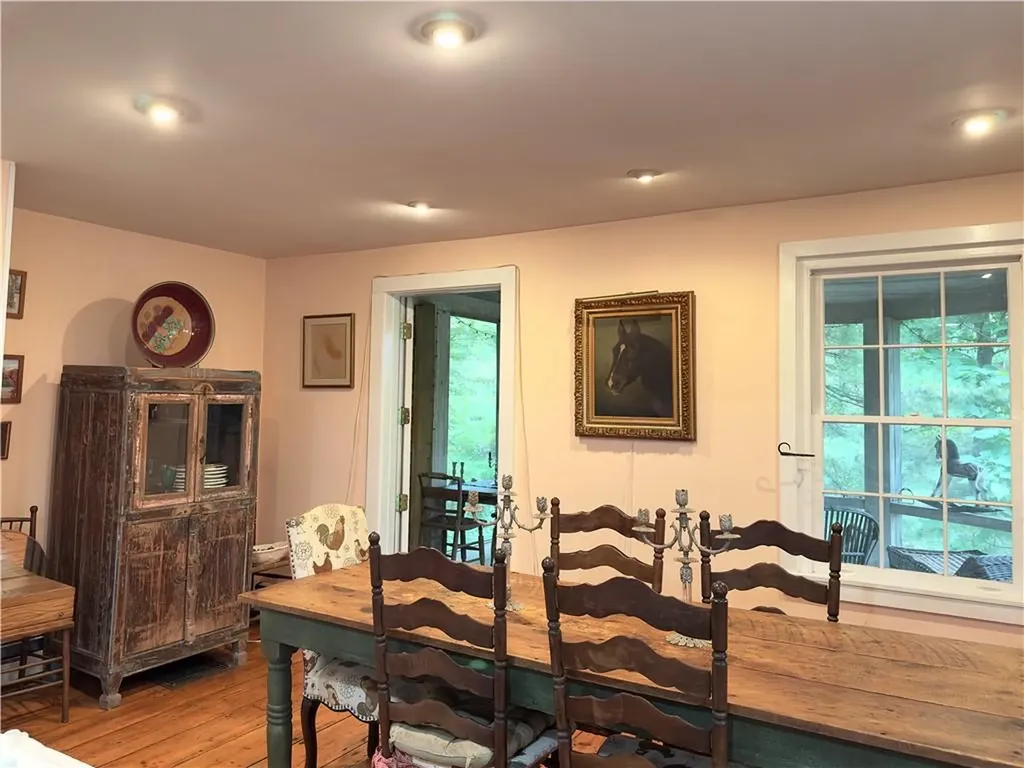 134 River Road Rhinebeck NY 12572