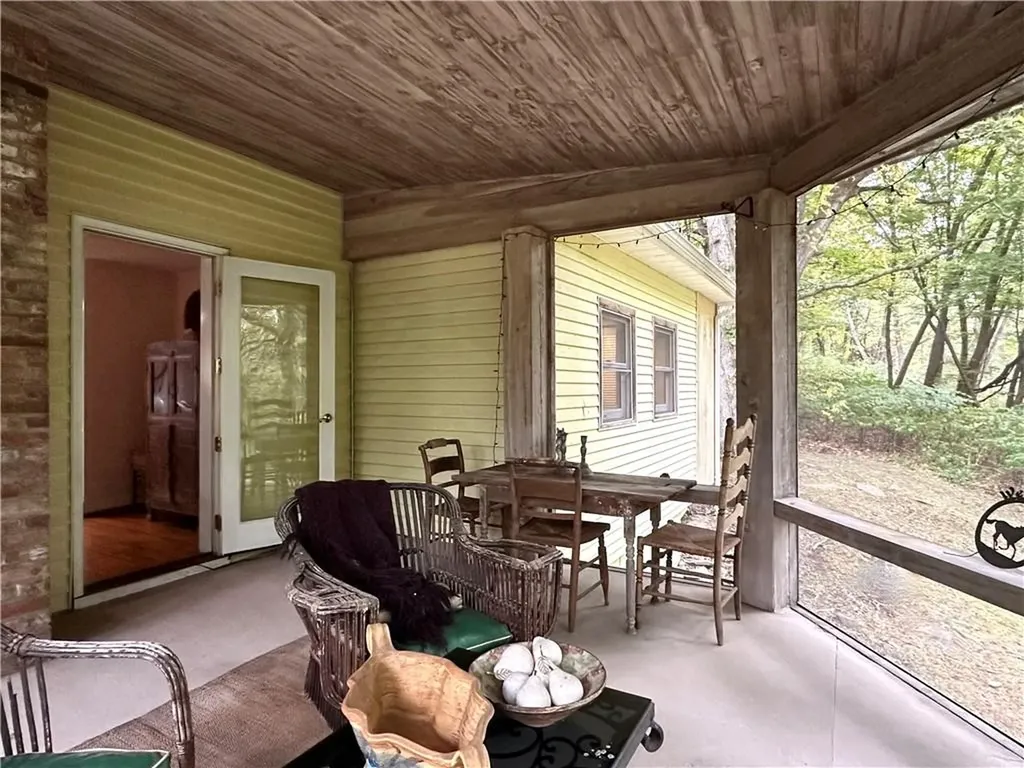 134 River Road Rhinebeck NY 12572