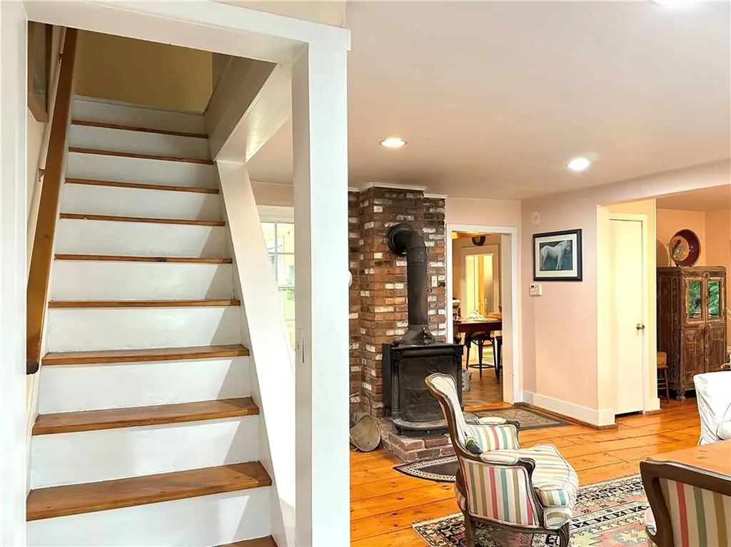 134 River Road Rhinebeck NY 12572