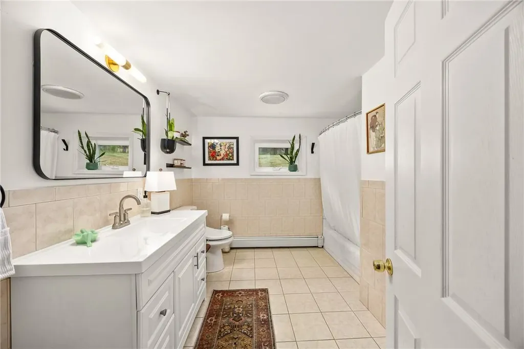 843 Van Wagner Road Poughkeepsie NY 12601