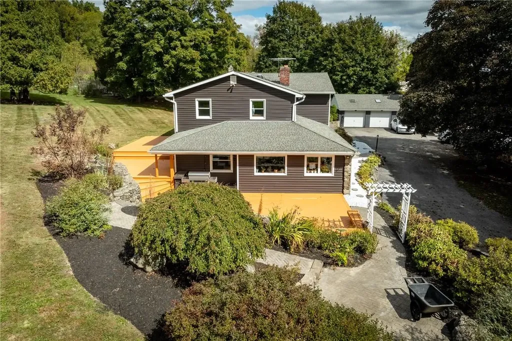 843 Van Wagner Road Poughkeepsie NY 12601