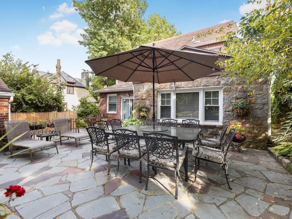 65 Minerva Drive Yonkers NY 10710