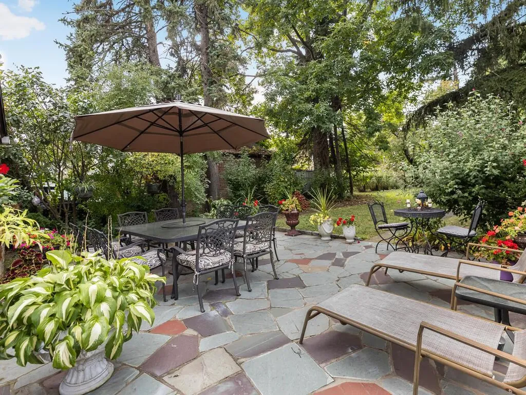65 Minerva Drive Yonkers NY 10710