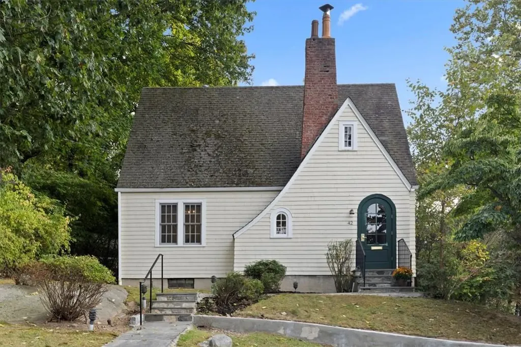42 Embree Street Tarrytown NY 10591
