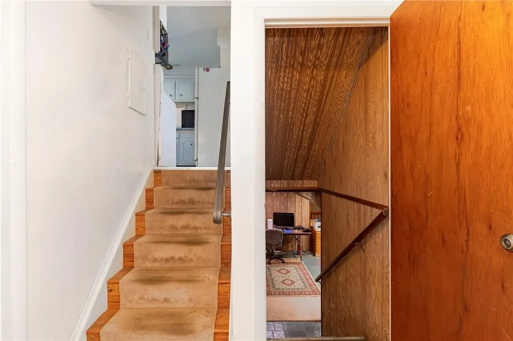 1 Lynbrook Road Poughkeepsie NY 12603