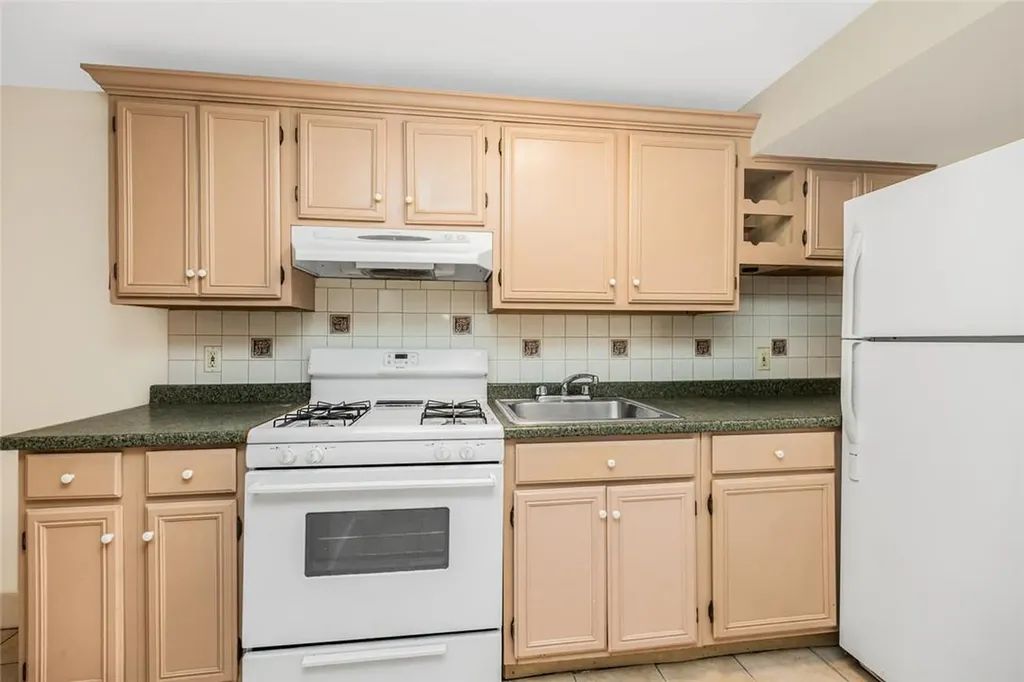 60 East 235th Street Bronx NY 10470