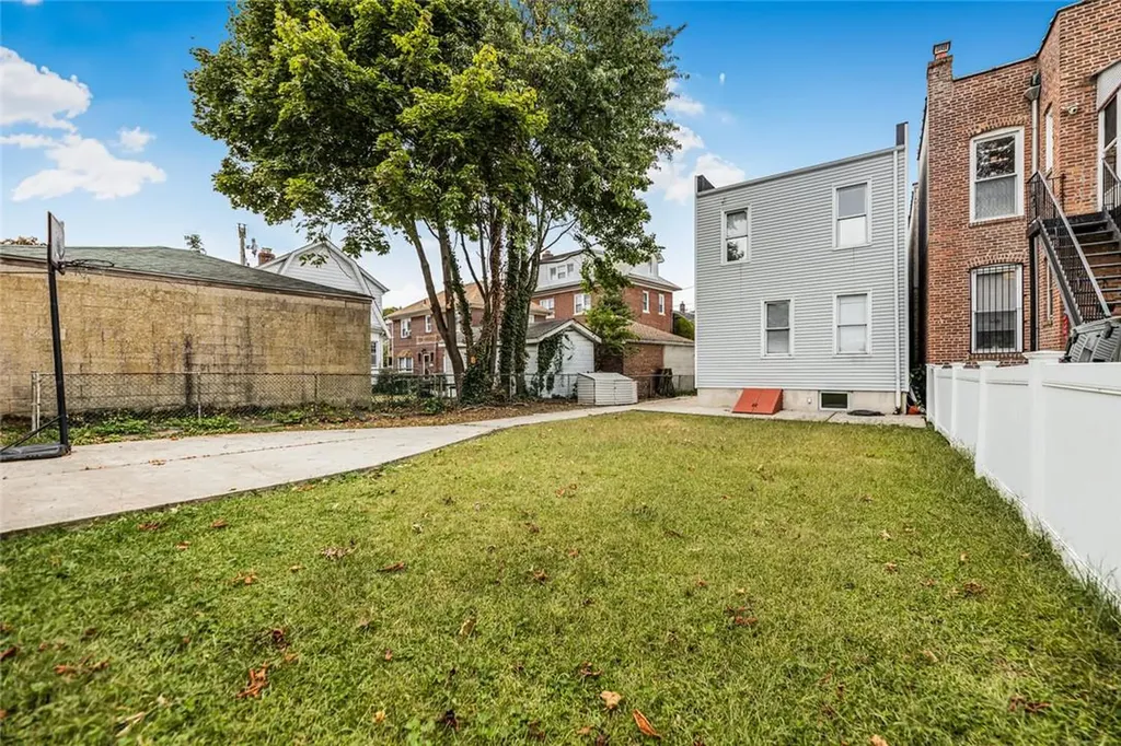 60 East 235th Street Bronx NY 10470