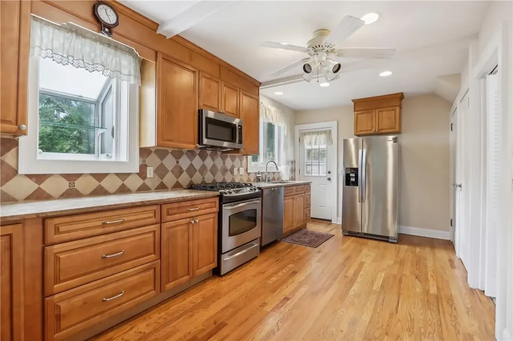 5 Shadow Lane Larchmont NY 10538