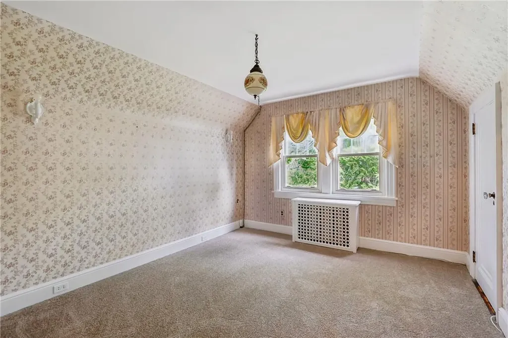 5 Shadow Lane Larchmont NY 10538
