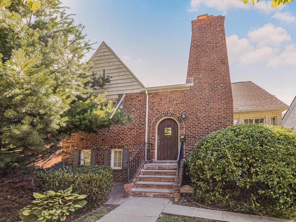 47 Rockridge Road Mount Vernon NY 10552