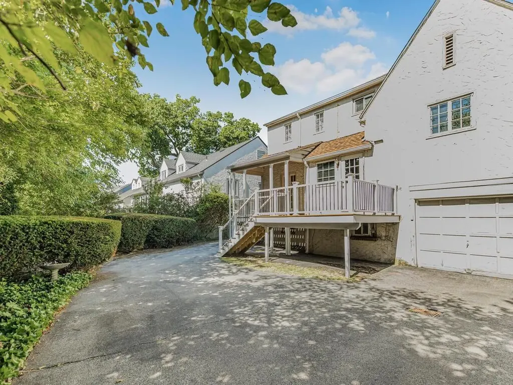 47 Rockridge Road Mount Vernon NY 10552