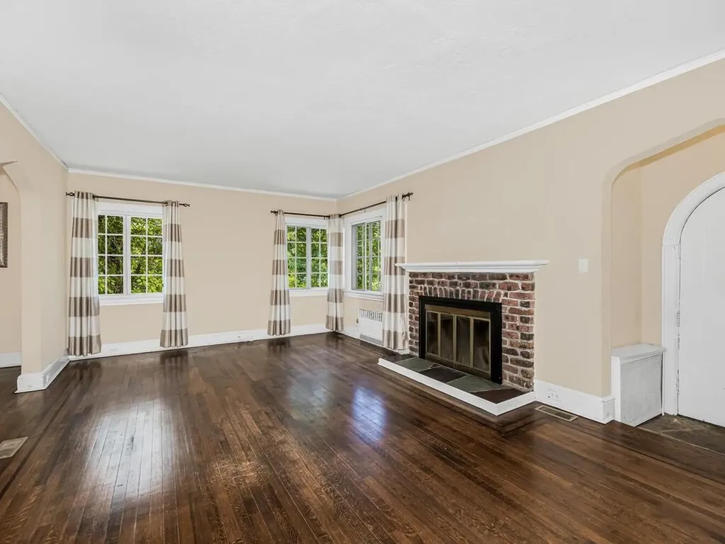 47 Rockridge Road Mount Vernon NY 10552