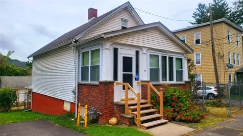 48 First Avenue Kingston NY 12401