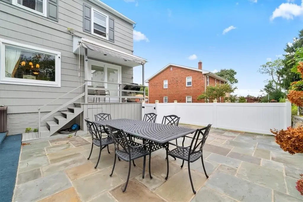 126 Murray Avenue Yonkers NY 10704
