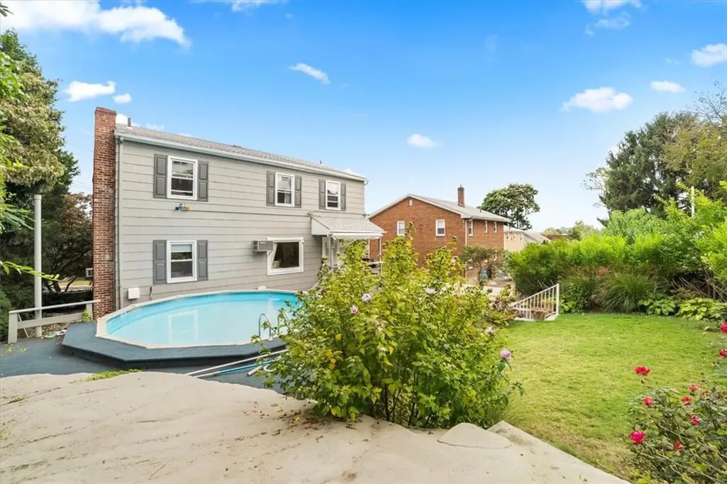 126 Murray Avenue Yonkers NY 10704