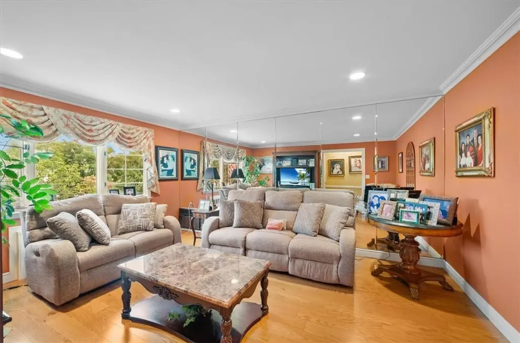 126 Murray Avenue Yonkers NY 10704