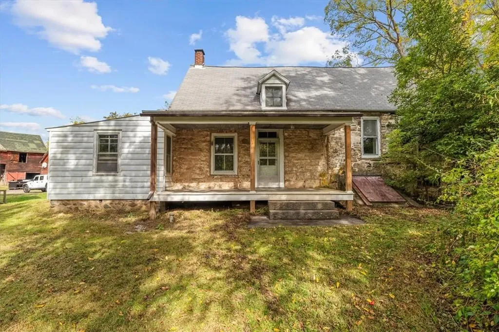 3202 State Route 209 Kingston NY 12401