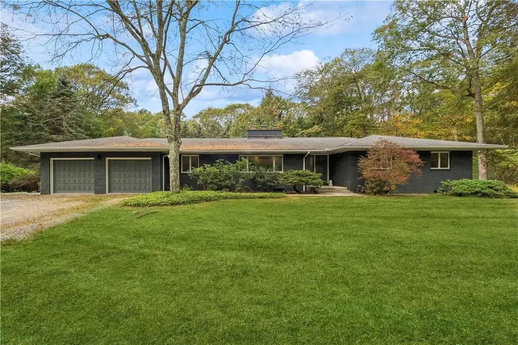 562 E Mountain Road N Cold Spring NY 10516