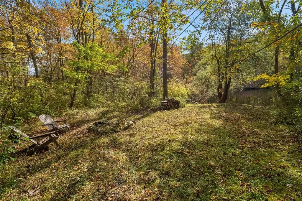 562 E Mountain Road N Cold Spring NY 10516
