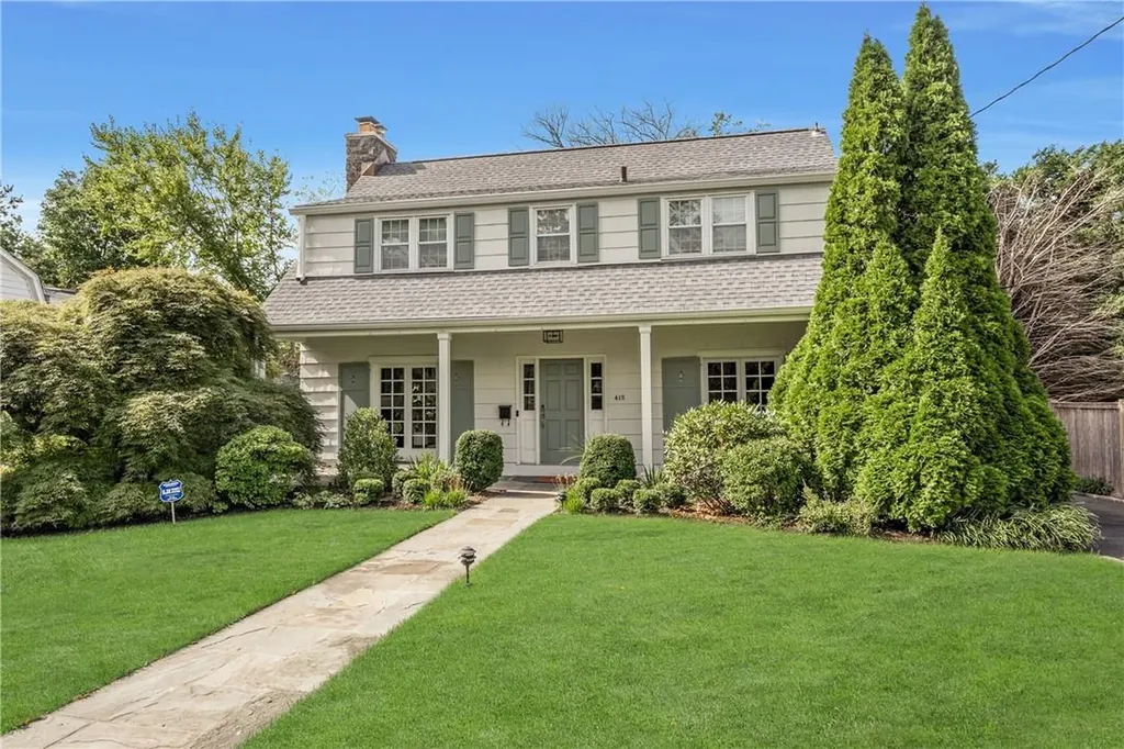 415 Pelham Manor Road Pelham NY 10803