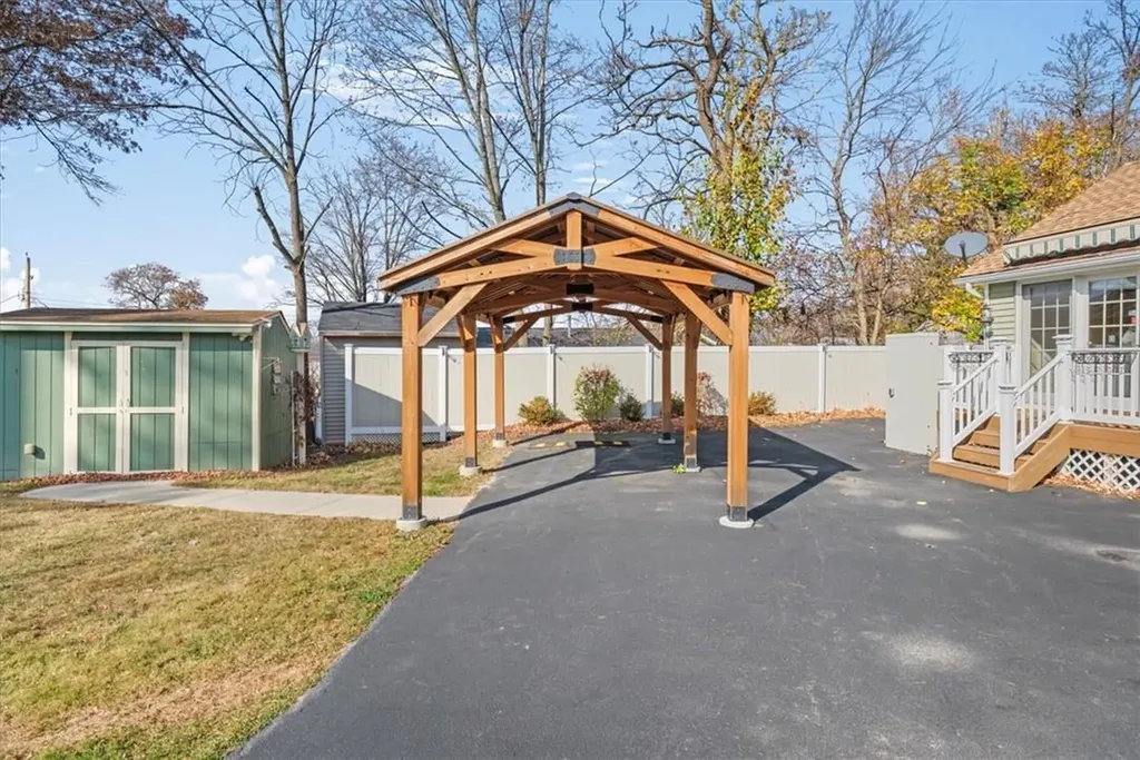 121 Prospect Avenue Maybrook NY 12543