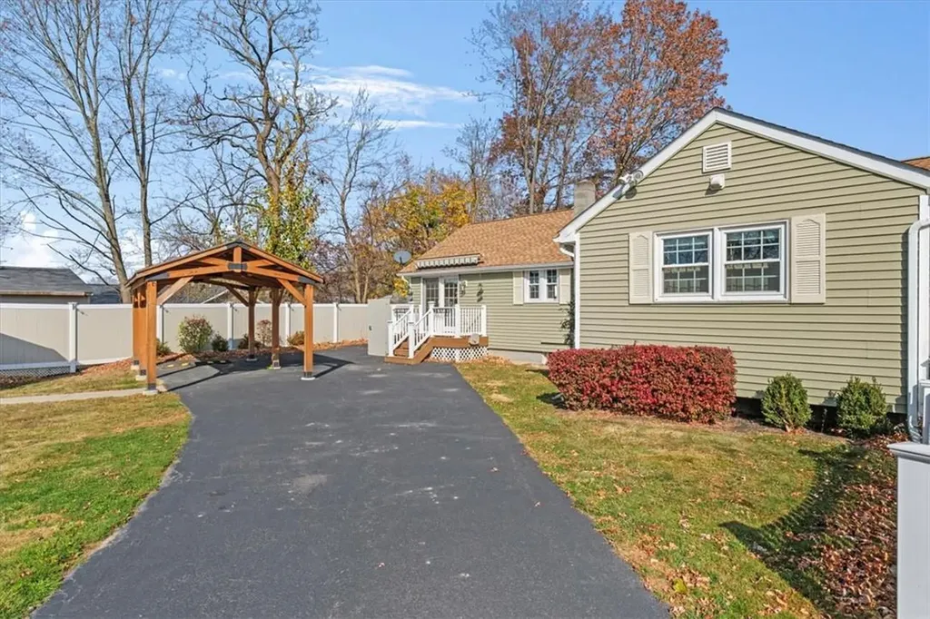 121 Prospect Avenue Maybrook NY 12543