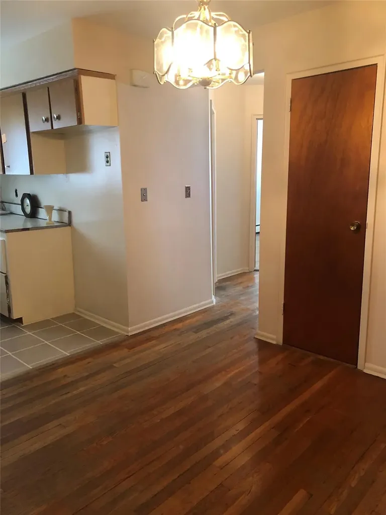 1361 Edwards Avenue Bronx NY 10461