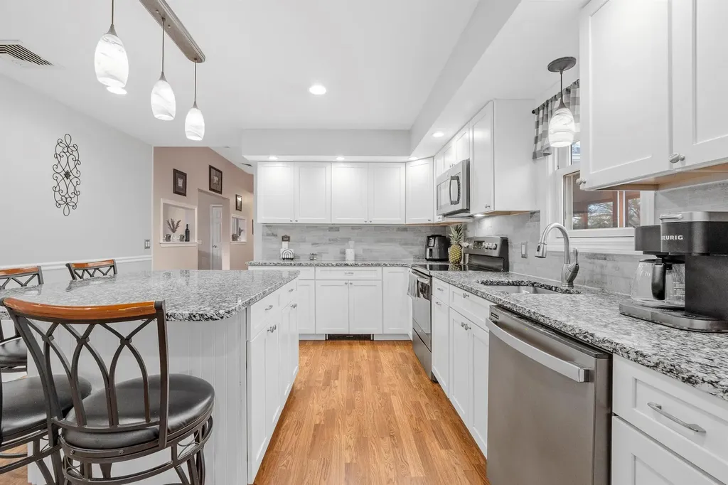 47 Stringham Road Poughkeepsie NY 12603