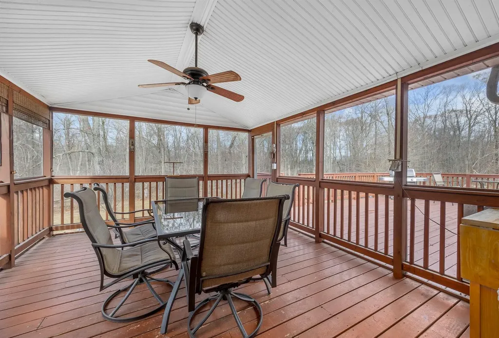 47 Stringham Road Poughkeepsie NY 12603
