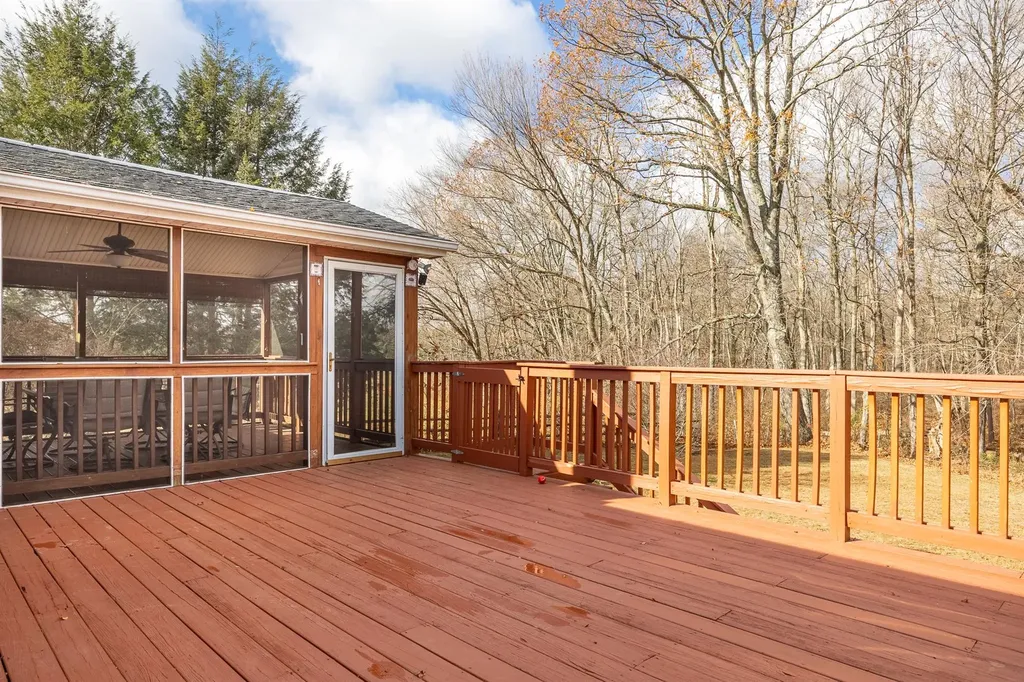 47 Stringham Road Poughkeepsie NY 12603