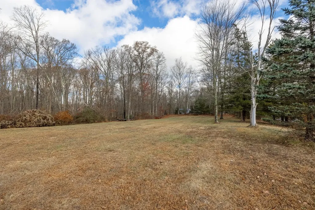 47 Stringham Road Poughkeepsie NY 12603