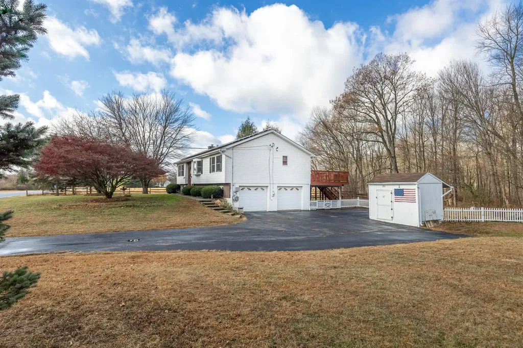 47 Stringham Road Poughkeepsie NY 12603