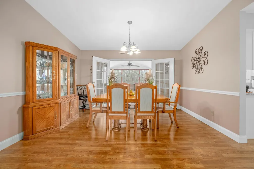 47 Stringham Road Poughkeepsie NY 12603