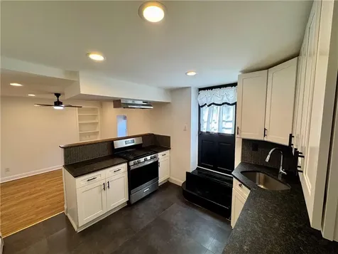 190 Woodland Avenue Yonkers NY 10703