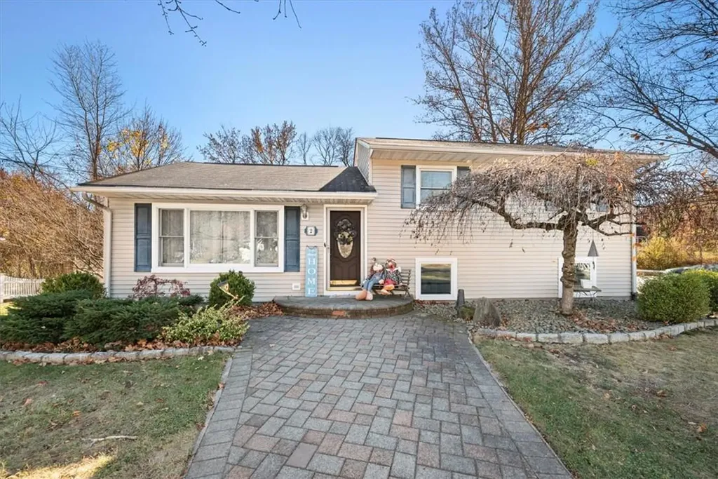 2 Harth Drive New Windsor NY 12553
