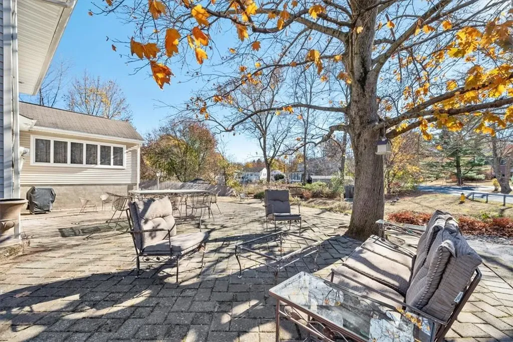 2 Harth Drive New Windsor NY 12553