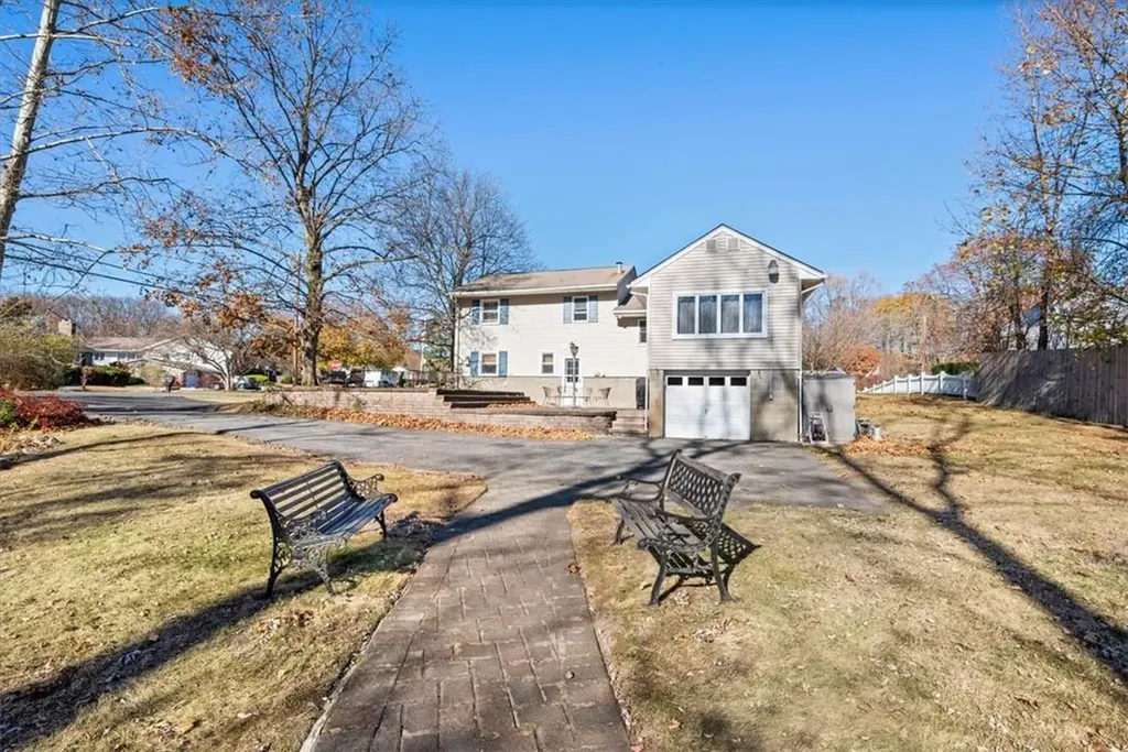 2 Harth Drive New Windsor NY 12553