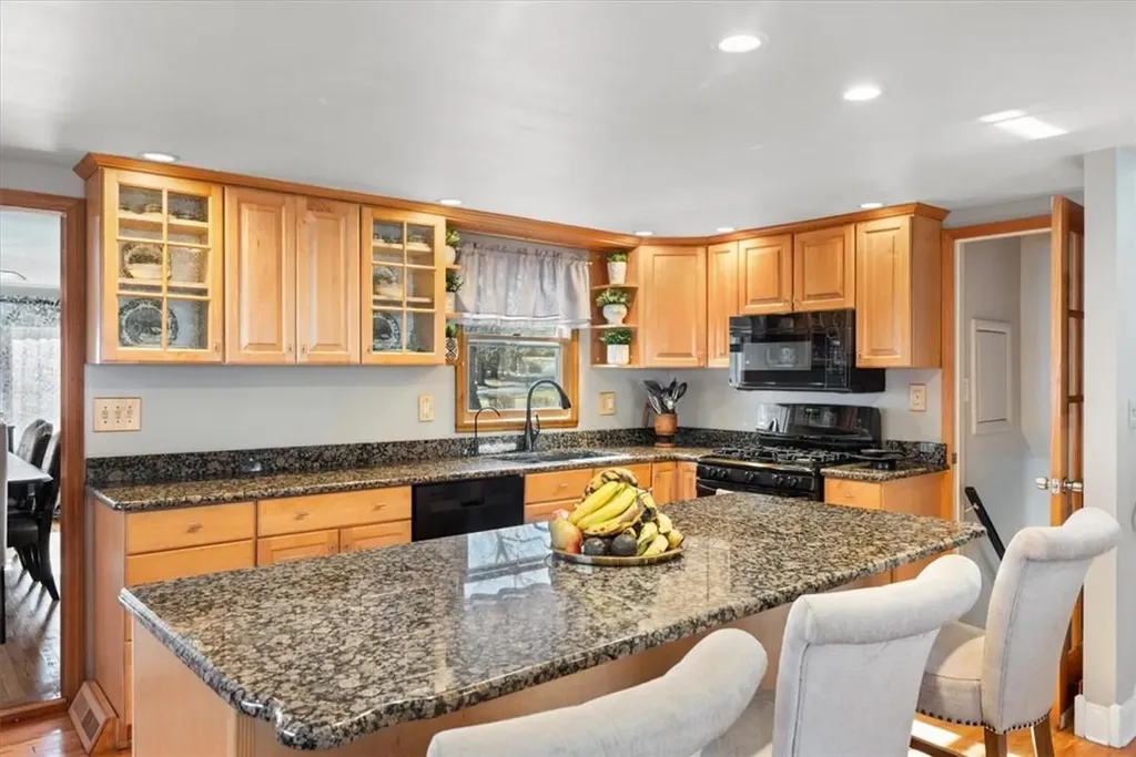 2 Harth Drive New Windsor NY 12553