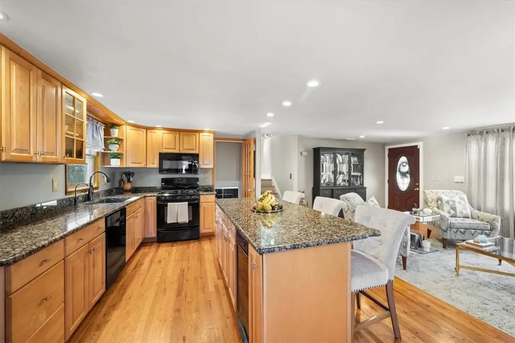 2 Harth Drive New Windsor NY 12553
